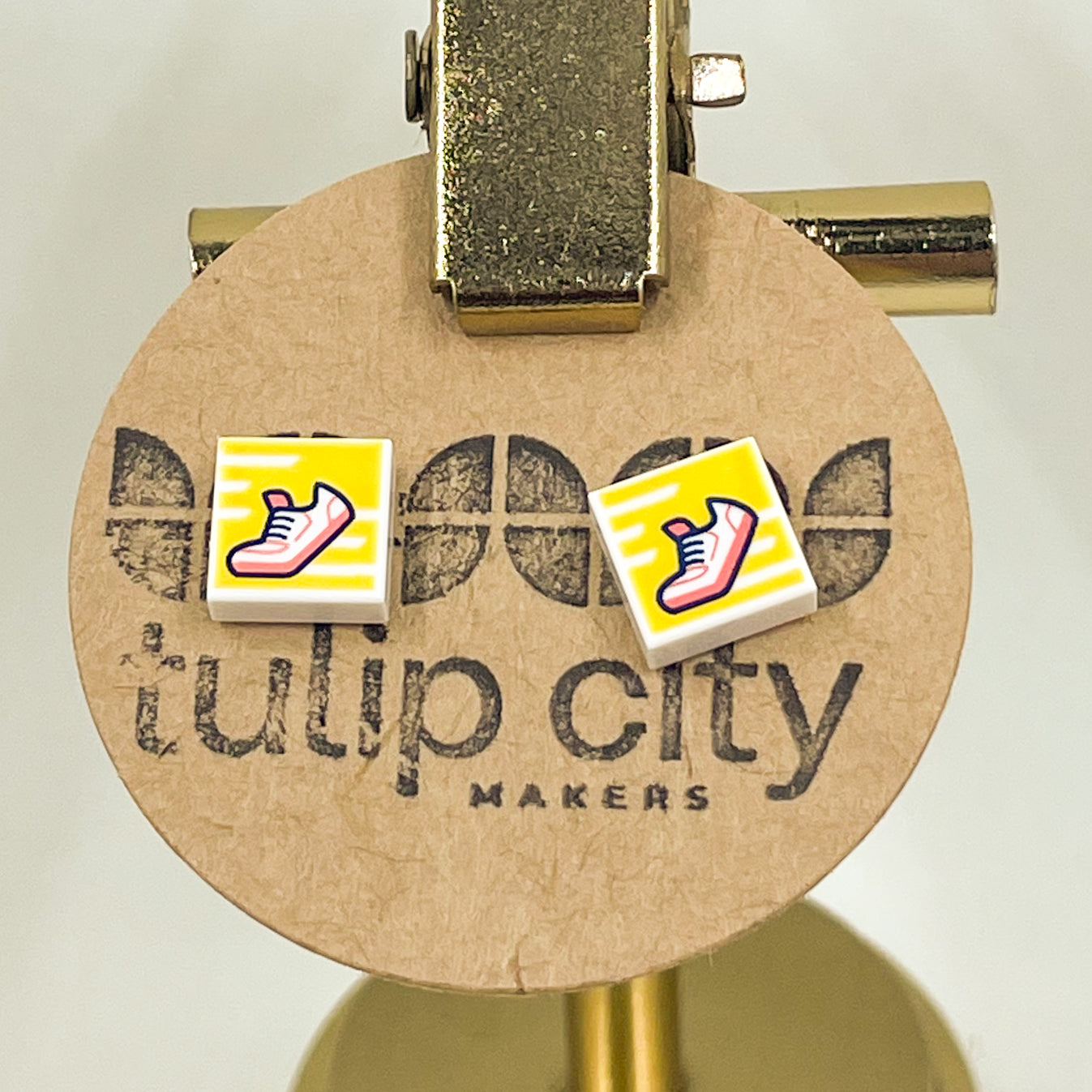 Studs - Runner Shoes